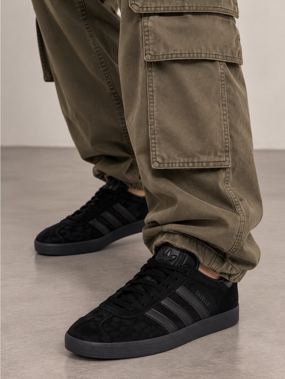 Adidas Gazelle Triple Black Suede Sneakers Shoes Women’s 9 Men’s 8 CQ2809